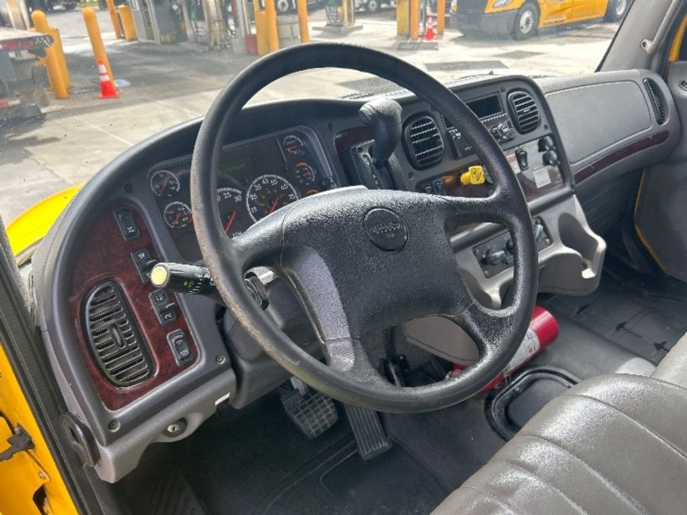 Flatbed Truck-Light and Medium Duty Trucks-Freightliner-2020-M2-Torrance-CA-148,696\n\t\tmiles-$ 53,500 - Image 17