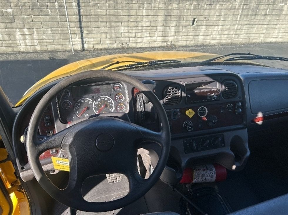 Flatbed Truck-Light and Medium Duty Trucks-Freightliner-2020-M2-Torrance-CA-153,386\n\t\tmiles-$ 47,750 - Image 19