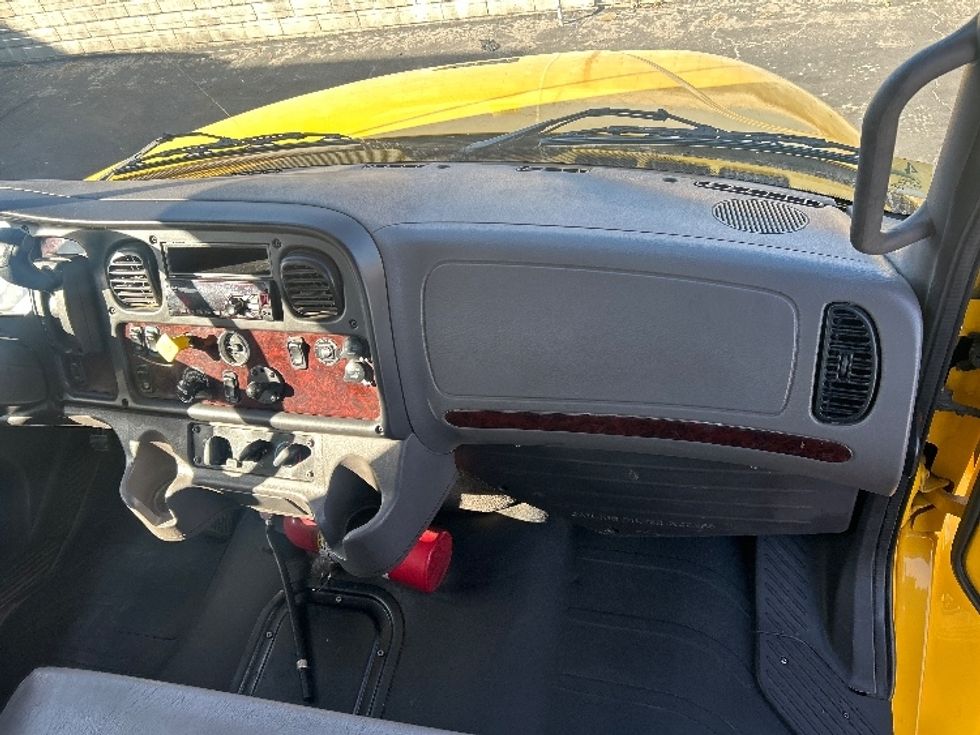 Flatbed Truck-Light and Medium Duty Trucks-Freightliner-2020-M2-Torrance-CA-153,386\n\t\tmiles-$ 47,750 - Image 20