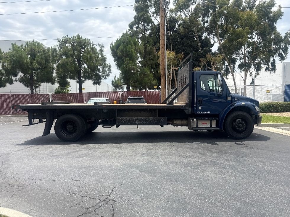 Flatbed Truck-Light and Medium Duty Trucks-Freightliner-2020-M2-Torrance-CA-154,911\n\t\tmiles-$ 51,250 - Image 15