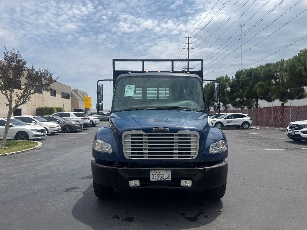 Flatbed Truck-Light and Medium Duty Trucks-Freightliner-2020-M2-Torrance-CA-154,911\n\t\tmiles-$ 51,250 - Image 2
