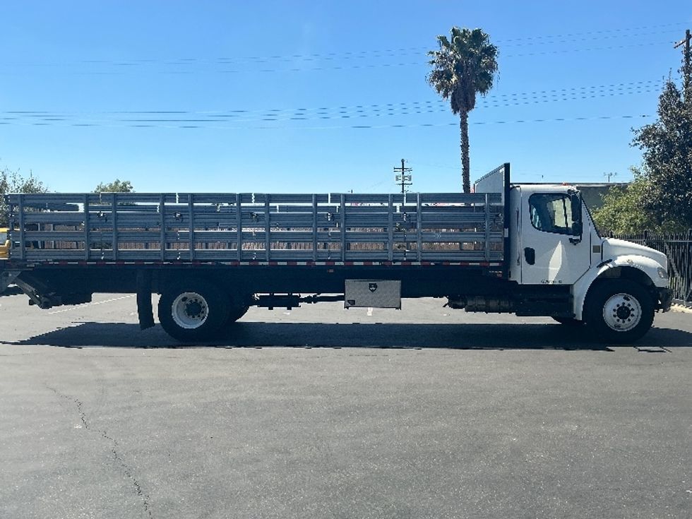 Flatbed Truck-Light and Medium Duty Trucks-Freightliner-2020-M2-Torrance-CA-60,872\n\t\tmiles-$ 67,500 - Image 11