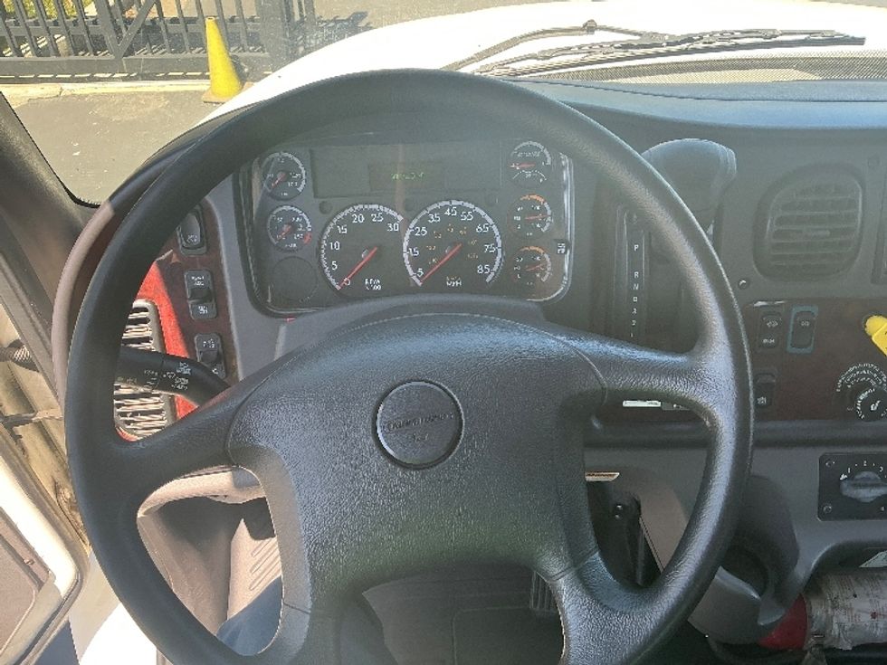 Flatbed Truck-Light and Medium Duty Trucks-Freightliner-2020-M2-Torrance-CA-60,872\n\t\tmiles-$ 67,500 - Image 14