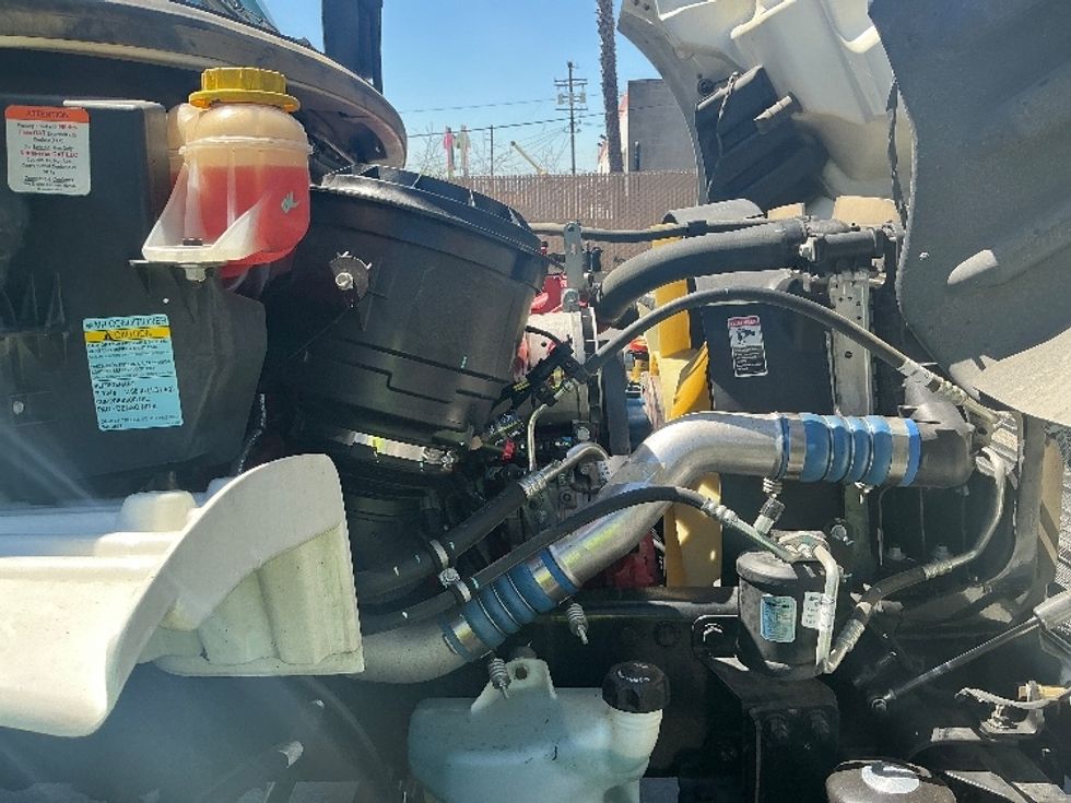 Flatbed Truck-Light and Medium Duty Trucks-Freightliner-2020-M2-Torrance-CA-60,872\n\t\tmiles-$ 67,500 - Image 19