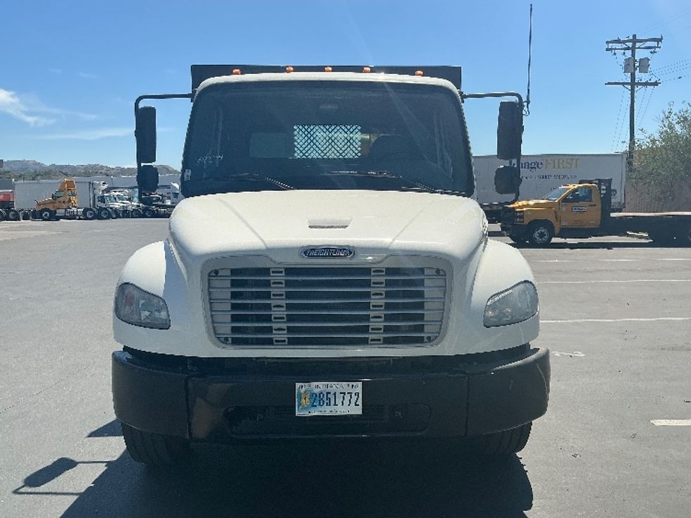 Flatbed Truck-Light and Medium Duty Trucks-Freightliner-2020-M2-Torrance-CA-60,872\n\t\tmiles-$ 67,500 - Image 2