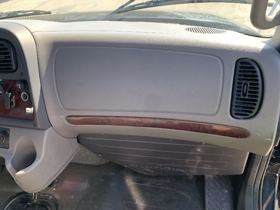 Flatbed Truck-Light and Medium Duty Trucks-Freightliner-2020-M2-Torrance-CA-72,018\n\t\tmiles-$ 59,500 - Image 20