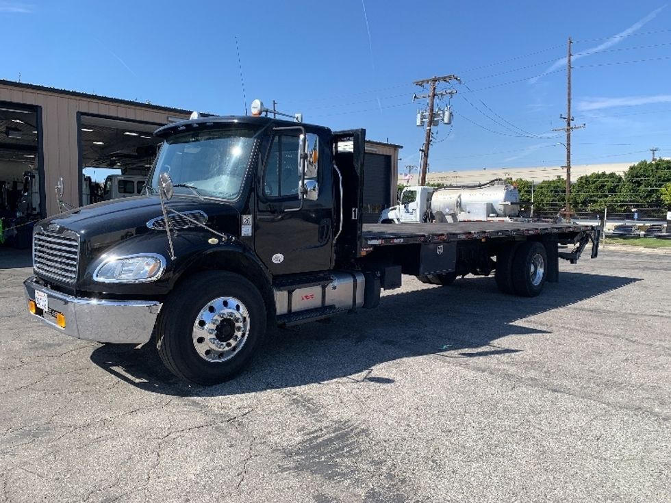 Flatbed Truck-Light and Medium Duty Trucks-Freightliner-2020-M2-Torrance-CA-72,018\n\t\tmiles-$ 59,500 - Image 3