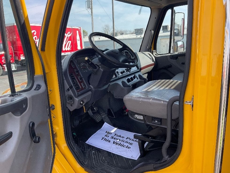 Flatbed Truck-Light and Medium Duty Trucks-Freightliner-2020-M2-Tulsa-OK-122,772\n\t\tmiles-$ 52,500 - Image 13