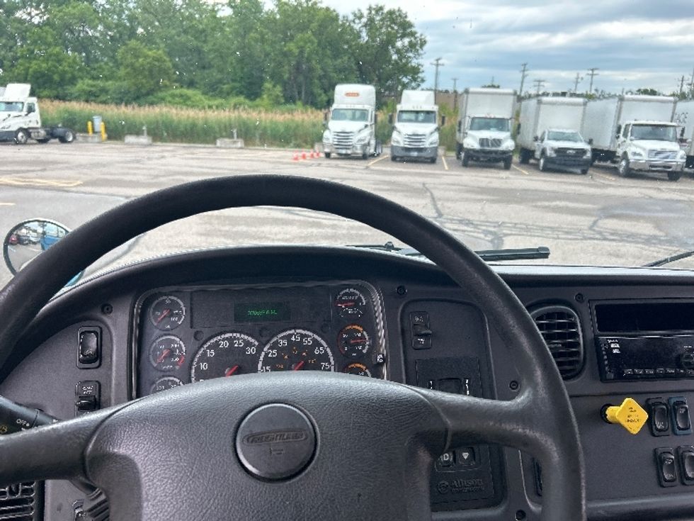 Flatbed Truck-Light and Medium Duty Trucks-Freightliner-2020-M2-Warren-MI-370,782\n\t\tmiles-$ 29,250 - Image 13