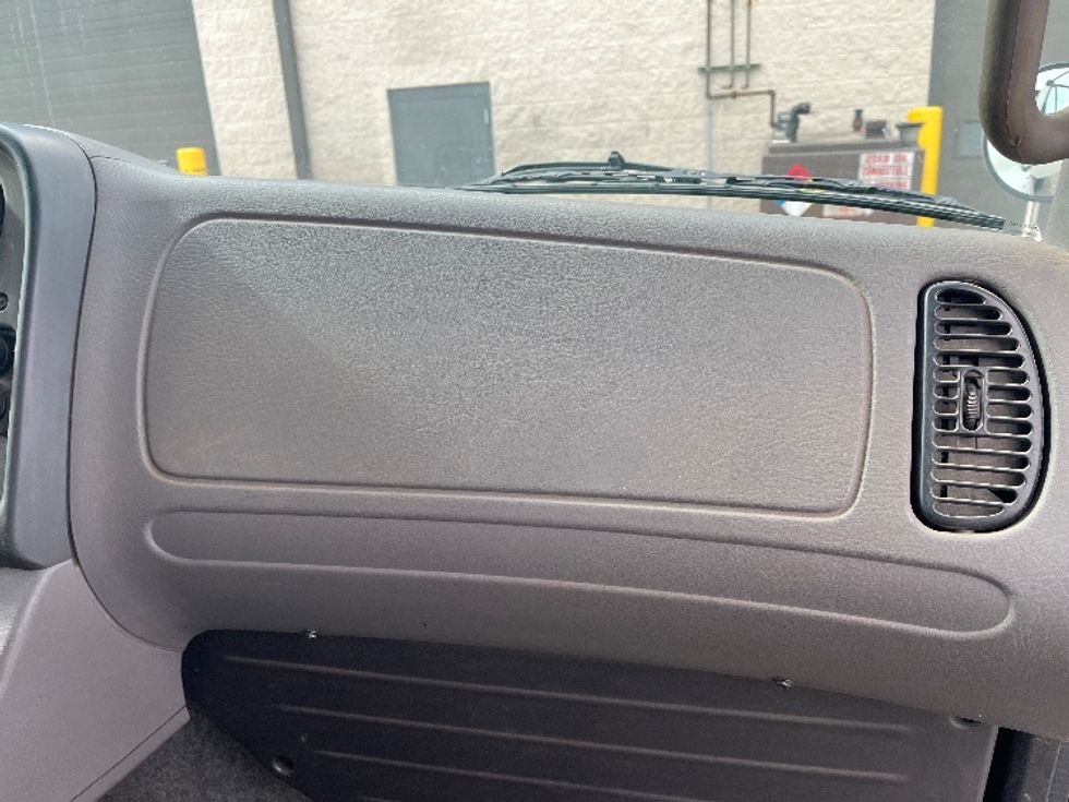 Flatbed Truck-Light and Medium Duty Trucks-Freightliner-2020-M2-Warren-MI-93,596\n\t\tmiles-$ 48,750 - Image 18