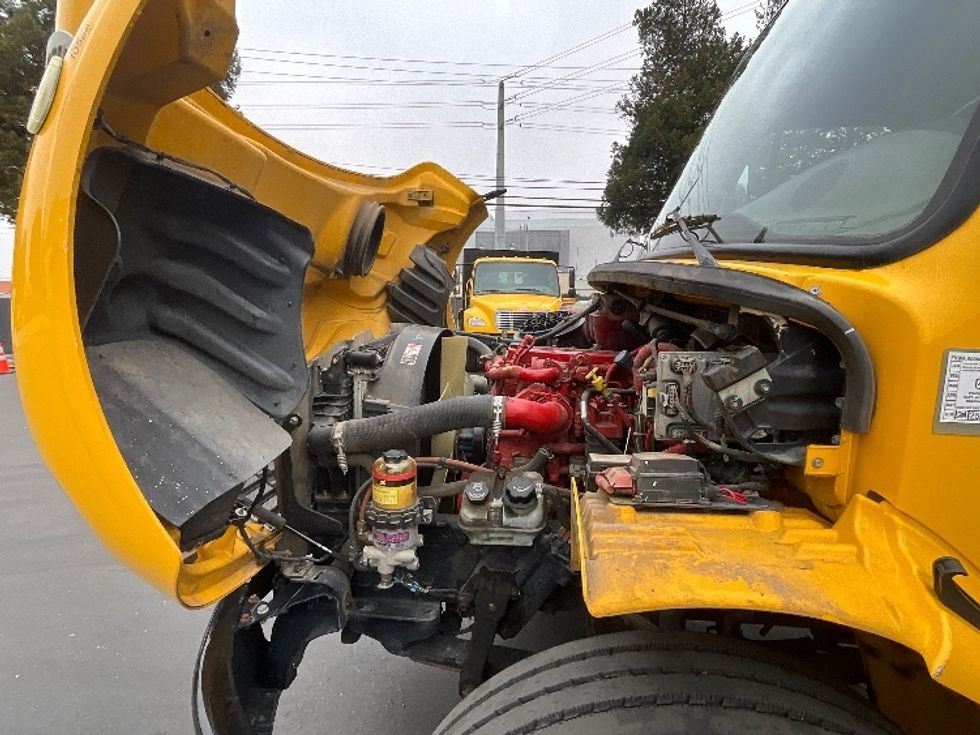 Flatbed Truck-Light and Medium Duty Trucks-Freightliner-2020-M2-West Sacramento-CA-101,197\n\t\tmiles-$ 55,750 - Image 24