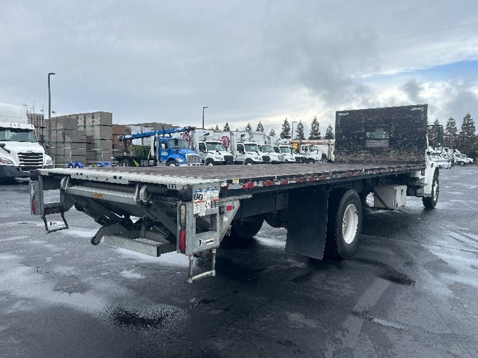 Flatbed Truck-Light and Medium Duty Trucks-Freightliner-2020-M2-West Sacramento-CA-102,775\n\t\tmiles-$ 60,000 - Image 10