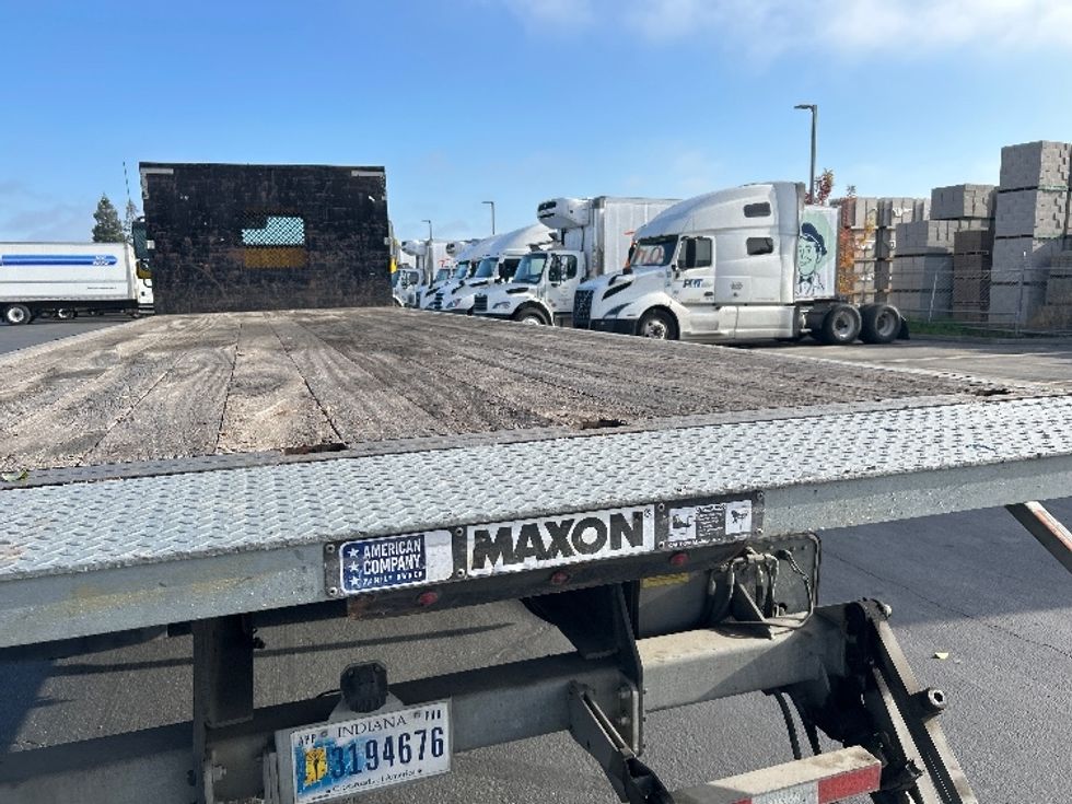 Flatbed Truck-Light and Medium Duty Trucks-Freightliner-2020-M2-West Sacramento-CA-103,567\n\t\tmiles-$ 55,500 - Image 12