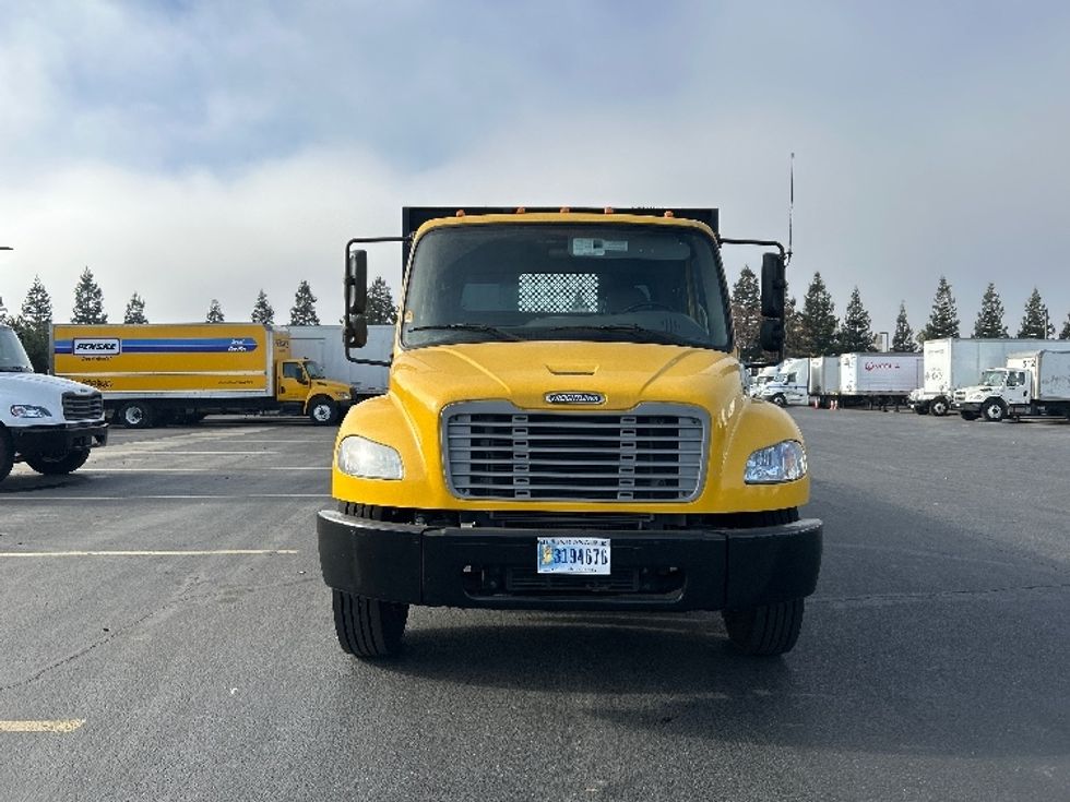 Flatbed Truck-Light and Medium Duty Trucks-Freightliner-2020-M2-West Sacramento-CA-103,567\n\t\tmiles-$ 55,500 - Image 2