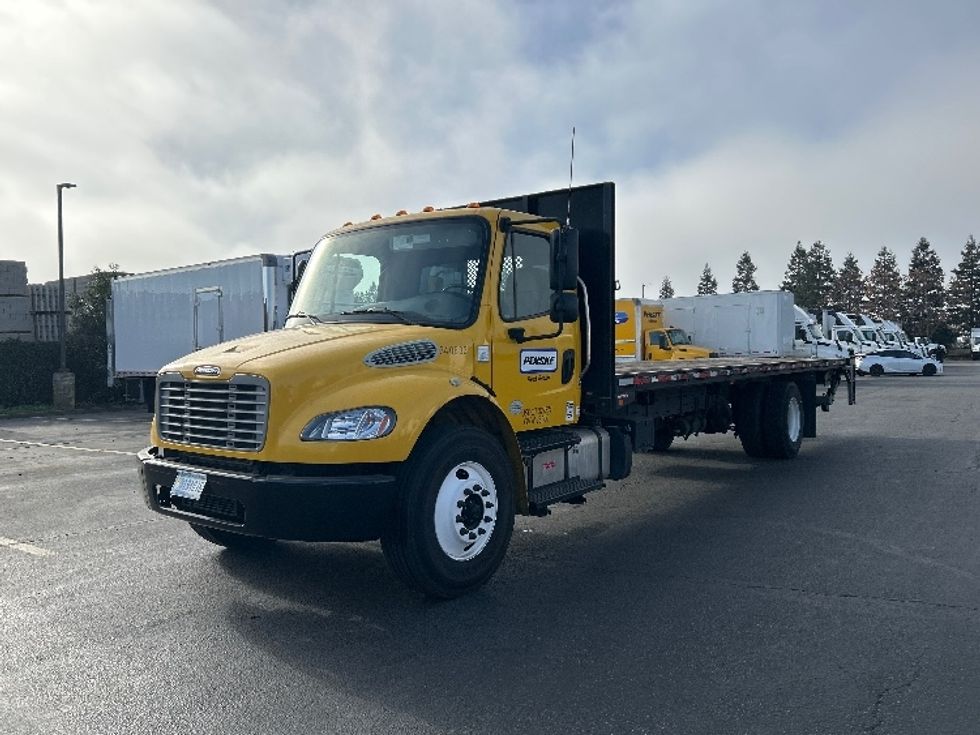Flatbed Truck-Light and Medium Duty Trucks-Freightliner-2020-M2-West Sacramento-CA-103,567\n\t\tmiles-$ 55,500 - Image 3