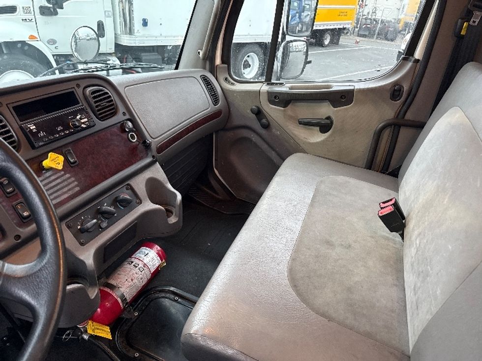 Flatbed Truck-Light and Medium Duty Trucks-Freightliner-2020-M2-West Sacramento-CA-126,152\n\t\tmiles-$ 57,500 - Image 14