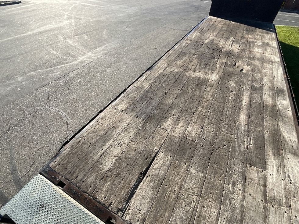 Flatbed Truck-Light and Medium Duty Trucks-Freightliner-2020-M2-West Sacramento-CA-135,875\n\t\tmiles-$ 51,750 - Image 10