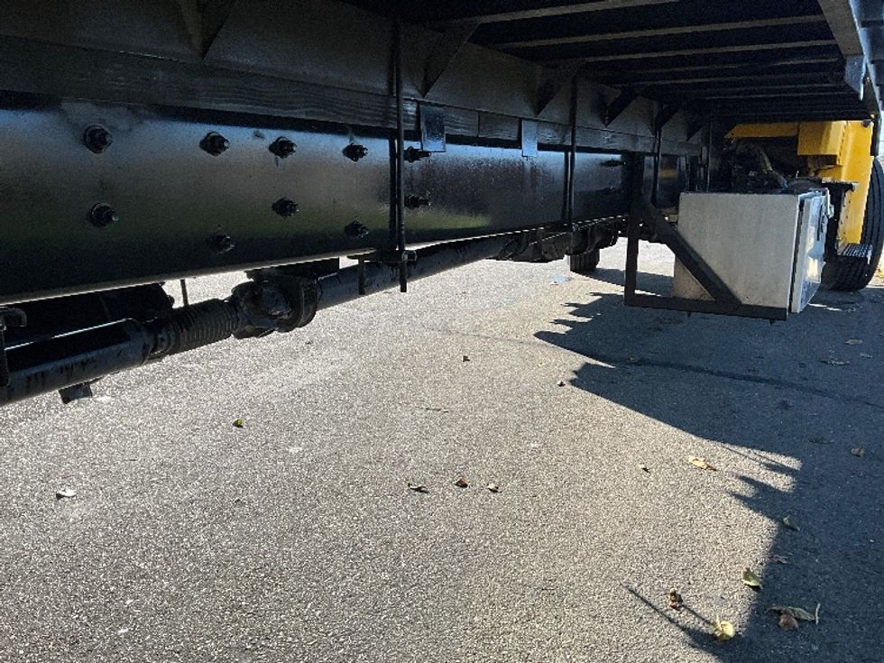 Flatbed Truck-Light and Medium Duty Trucks-Freightliner-2020-M2-West Sacramento-CA-135,875\n\t\tmiles-$ 51,750 - Image 13