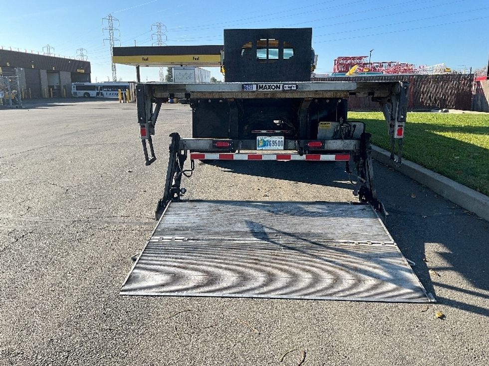 Flatbed Truck-Light and Medium Duty Trucks-Freightliner-2020-M2-West Sacramento-CA-135,875\n\t\tmiles-$ 51,750 - Image 8