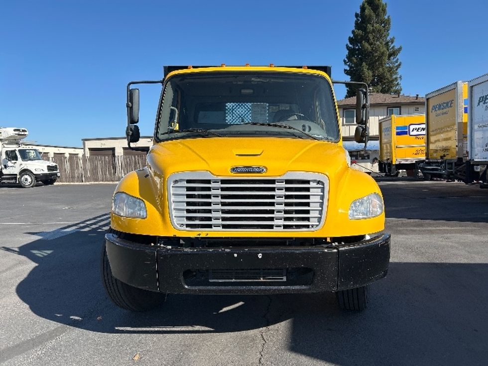 Flatbed Truck-Light and Medium Duty Trucks-Freightliner-2020-M2-West Sacramento-CA-142,393\n\t\tmiles-$ 52,500 - Image 2