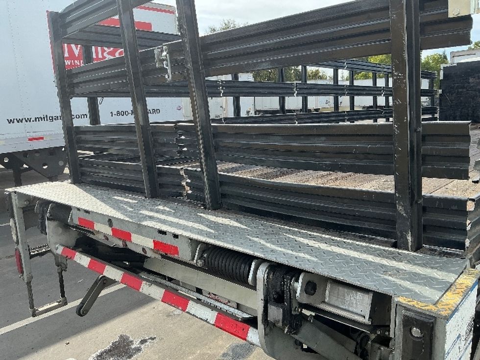 Flatbed Truck-Light and Medium Duty Trucks-Freightliner-2020-M2-West Sacramento-CA-148,358\n\t\tmiles-$ 61,000 - Image 10