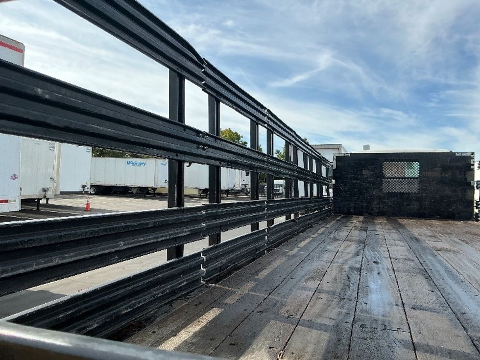 Flatbed Truck-Light and Medium Duty Trucks-Freightliner-2020-M2-West Sacramento-CA-148,358\n\t\tmiles-$ 61,000 - Image 11