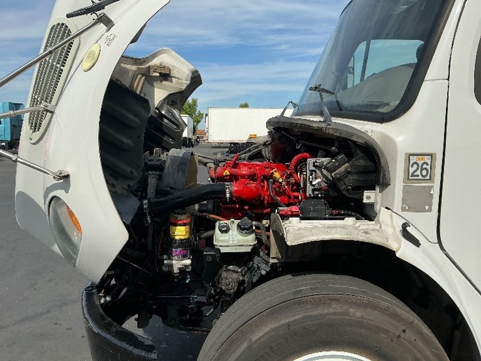 Flatbed Truck-Light and Medium Duty Trucks-Freightliner-2020-M2-West Sacramento-CA-148,358\n\t\tmiles-$ 61,000 - Image 24