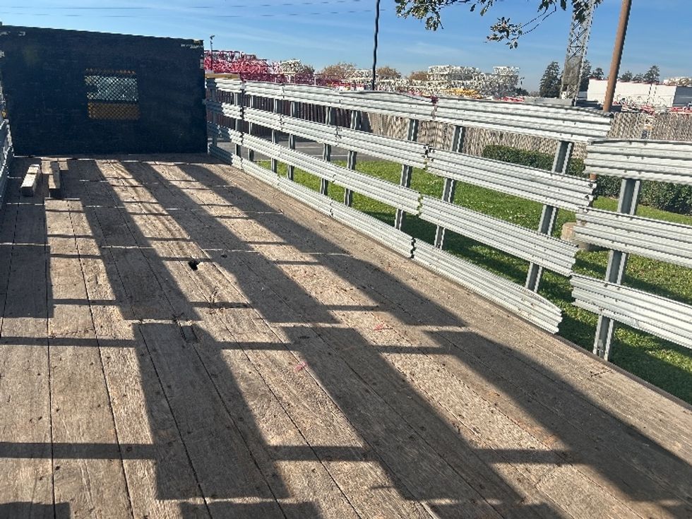 Flatbed Truck-Light and Medium Duty Trucks-Freightliner-2020-M2-West Sacramento-CA-148,637\n\t\tmiles-$ 50,000 - Image 11