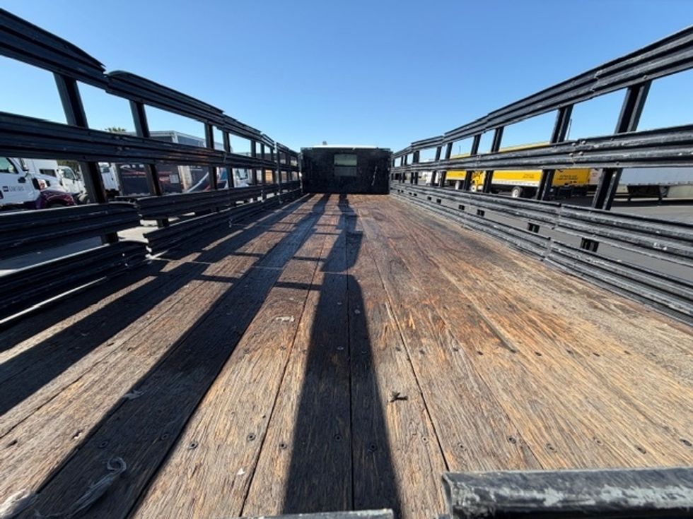 Flatbed Truck-Light and Medium Duty Trucks-Freightliner-2020-M2-West Sacramento-CA-252,450\n\t\tmiles-$ 45,750 - Image 11