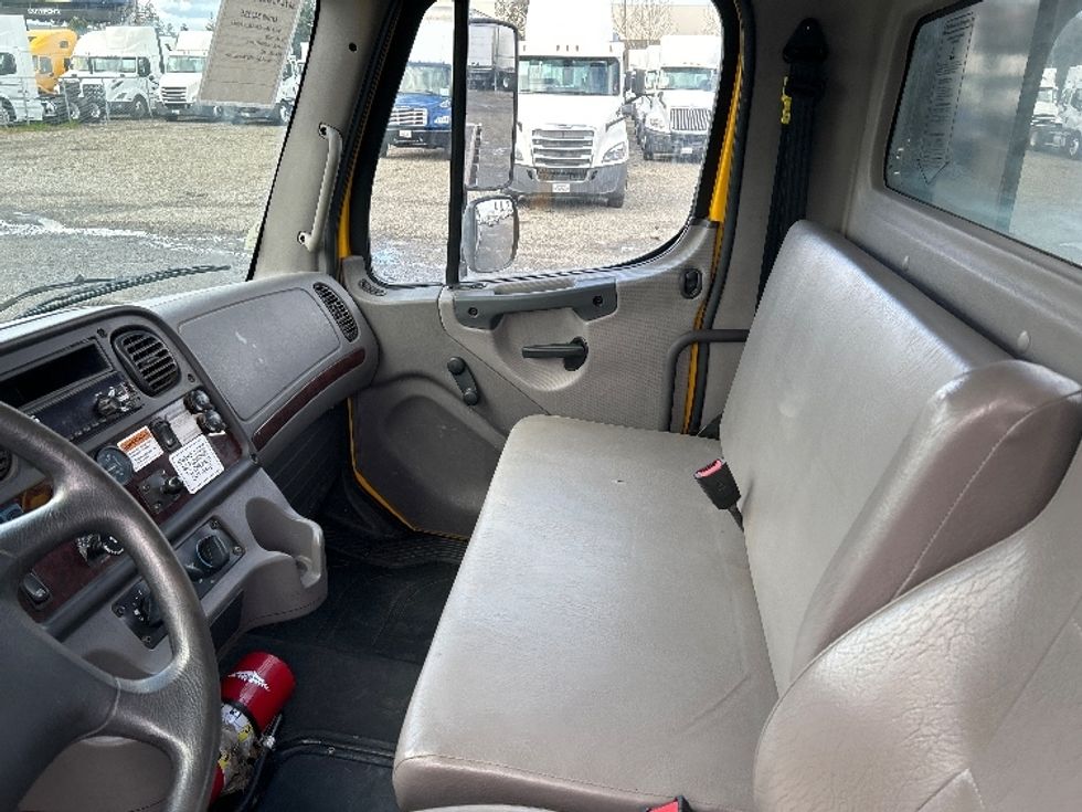 Flatbed Truck-Light and Medium Duty Trucks-Freightliner-2020-M2-West Sacramento-CA-56,148\n\t\tmiles-$ 55,000 - Image 16