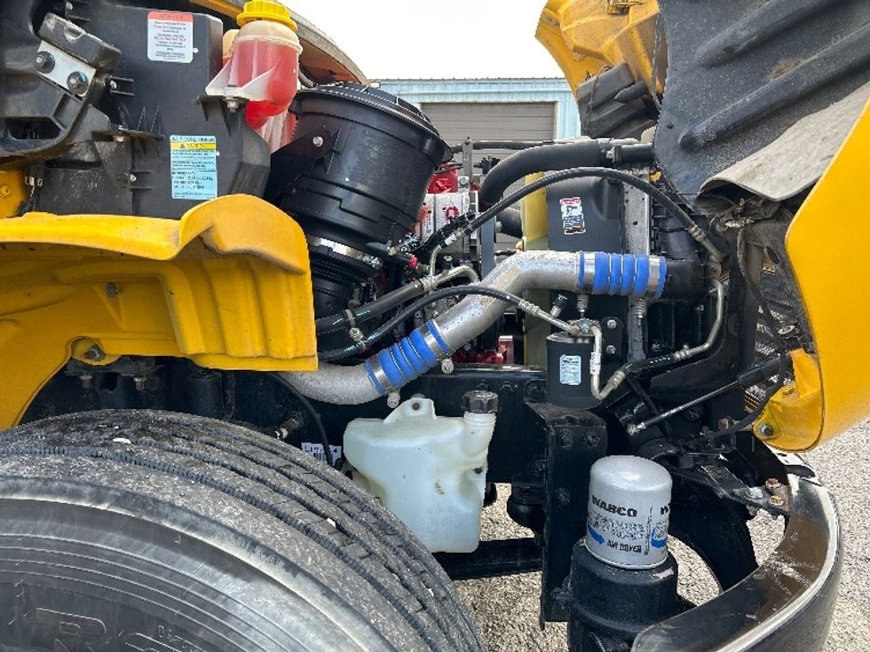 Flatbed Truck-Light and Medium Duty Trucks-Freightliner-2020-M2-West Sacramento-CA-56,148\n\t\tmiles-$ 55,000 - Image 20