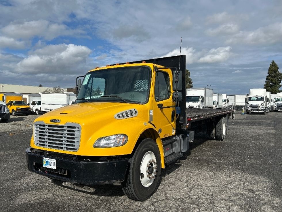 Flatbed Truck-Light and Medium Duty Trucks-Freightliner-2020-M2-West Sacramento-CA-56,148\n\t\tmiles-$ 55,000 - Image 3