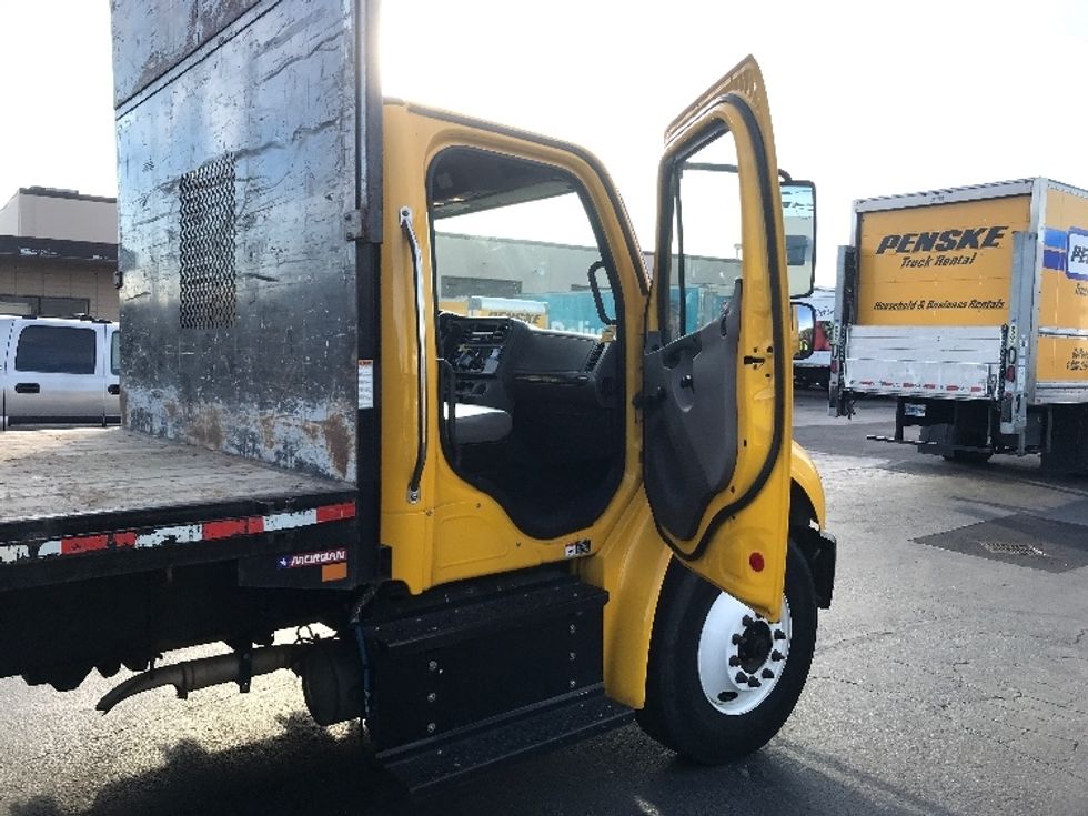 Flatbed Truck-Light and Medium Duty Trucks-Freightliner-2020-M2-West Sacramento-CA-68,298\n\t\tmiles-$ 58,500 - Image 20