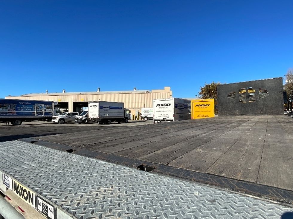 Flatbed Truck-Light and Medium Duty Trucks-Freightliner-2020-M2-West Sacramento-CA-84,758\n\t\tmiles-$ 57,000 - Image 11