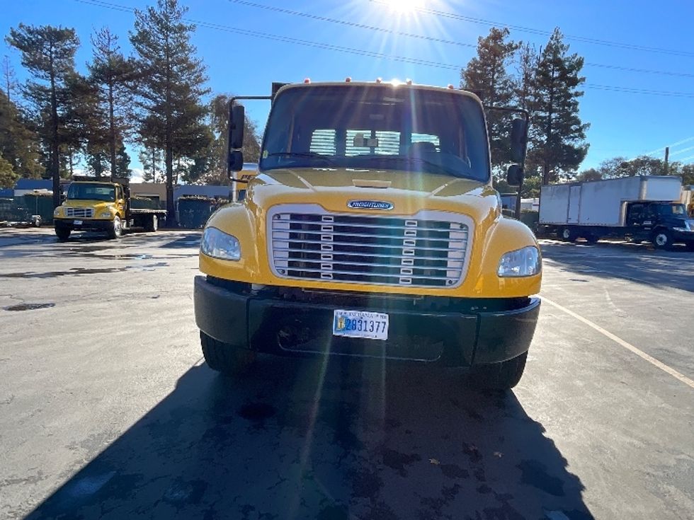Flatbed Truck-Light and Medium Duty Trucks-Freightliner-2020-M2-West Sacramento-CA-84,758\n\t\tmiles-$ 57,000 - Image 2