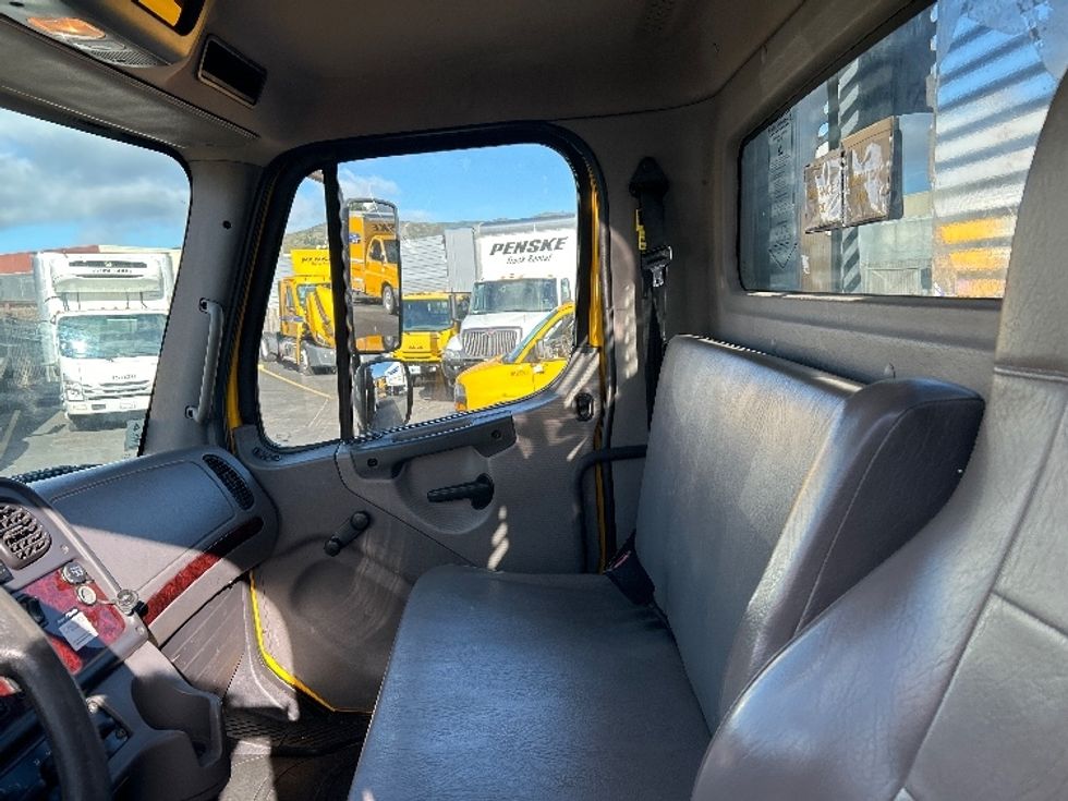 Flatbed Truck-Light and Medium Duty Trucks-Freightliner-2020-M2-West Sacramento-CA-89,141\n\t\tmiles-$ 55,500 - Image 18