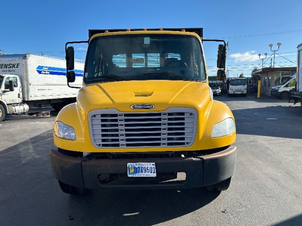 Flatbed Truck-Light and Medium Duty Trucks-Freightliner-2020-M2-West Sacramento-CA-89,141\n\t\tmiles-$ 55,500 - Image 2