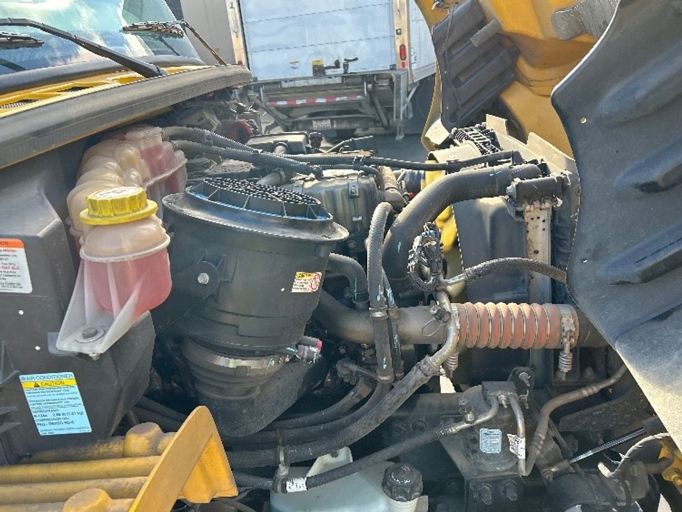 Flatbed Truck-Light and Medium Duty Trucks-Freightliner-2020-M2-West Sacramento-CA-89,141\n\t\tmiles-$ 55,500 - Image 22