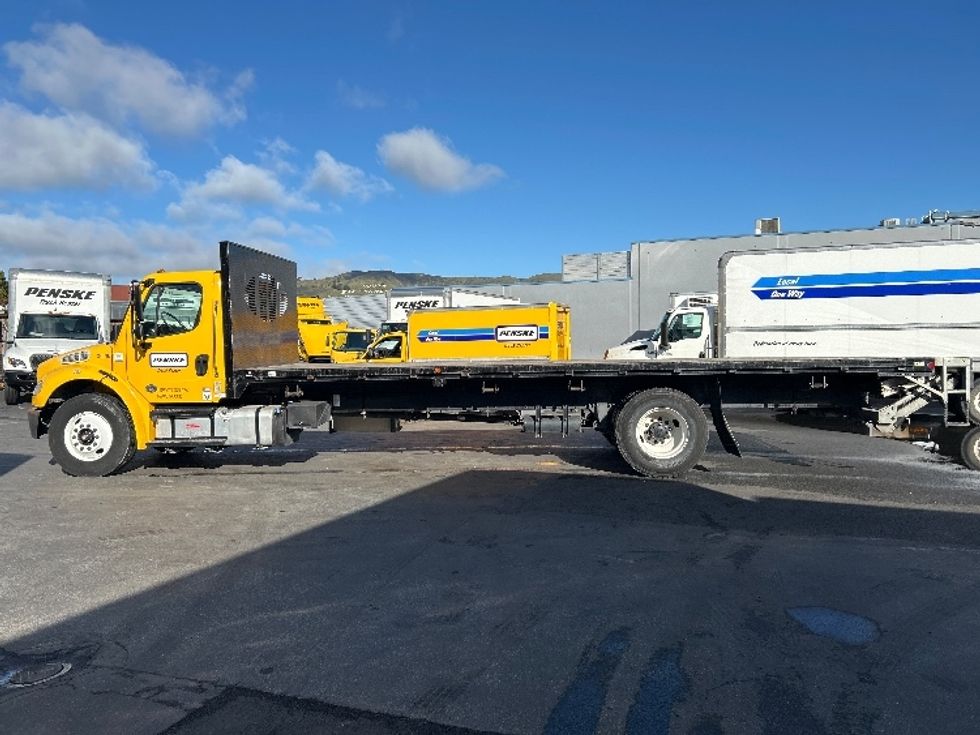 Flatbed Truck-Light and Medium Duty Trucks-Freightliner-2020-M2-West Sacramento-CA-89,141\n\t\tmiles-$ 55,500 - Image 4