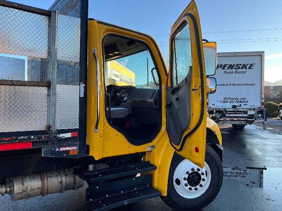 Flatbed Truck-Light and Medium Duty Trucks-Freightliner-2020-M2-West Sacramento-CA-92,655\n\t\tmiles-$ 55,750 - Image 20