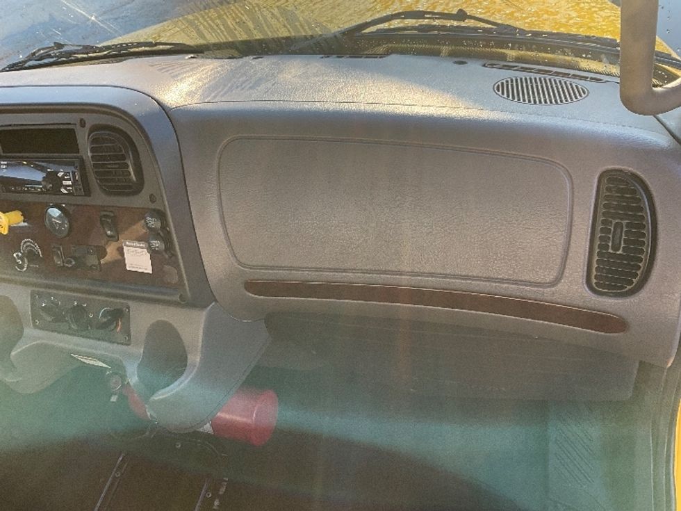 Flatbed Truck-Light and Medium Duty Trucks-Freightliner-2020-M2-West Sacramento-CA-92,655\n\t\tmiles-$ 55,750 - Image 21