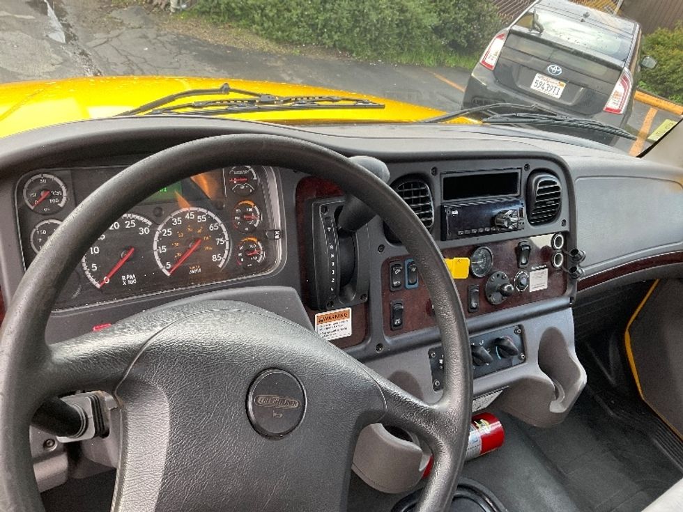 Flatbed Truck-Light and Medium Duty Trucks-Freightliner-2020-M2-West Sacramento-CA-99,793\n\t\tmiles-$ 60,750 - Image 18