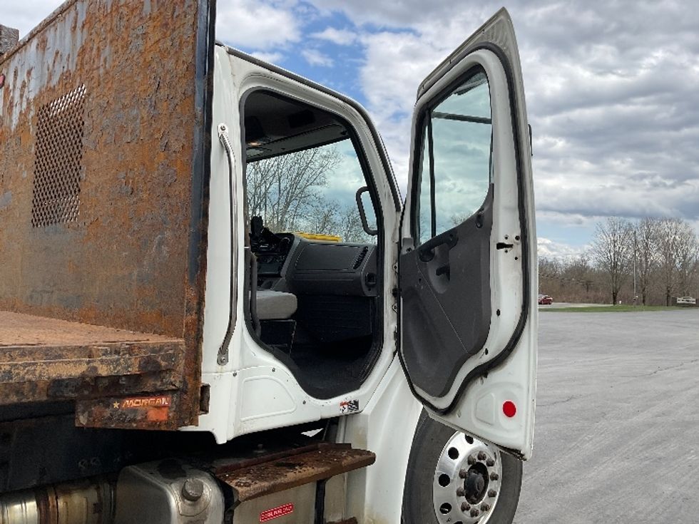 Flatbed Truck-Light and Medium Duty Trucks-Freightliner-2020-M2-Whitesboro-NY-226,877\n\t\tmiles-$ 33,750 - Image 20