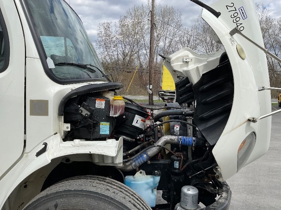 Flatbed Truck-Light and Medium Duty Trucks-Freightliner-2020-M2-Whitesboro-NY-226,877\n\t\tmiles-$ 33,750 - Image 23