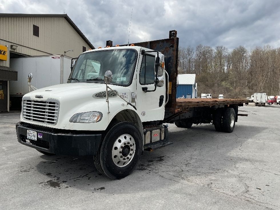 Flatbed Truck-Light and Medium Duty Trucks-Freightliner-2020-M2-Whitesboro-NY-226,877\n\t\tmiles-$ 33,750 - Image 3