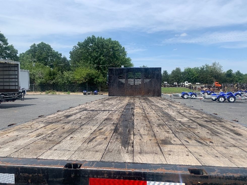 Flatbed Truck-Light and Medium Duty Trucks-Freightliner-2020-M211264S-Concord-NC-147,890\n\t\tmiles-$ 102,250 - Image 8