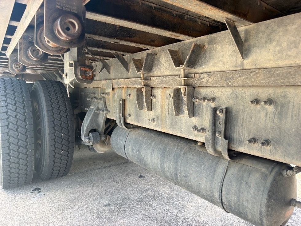 Flatbed Truck-Light and Medium Duty Trucks-Freightliner-2020-M211264S-Houston-TX-211,157\n\t\tmiles-$ 97,750 - Image 12