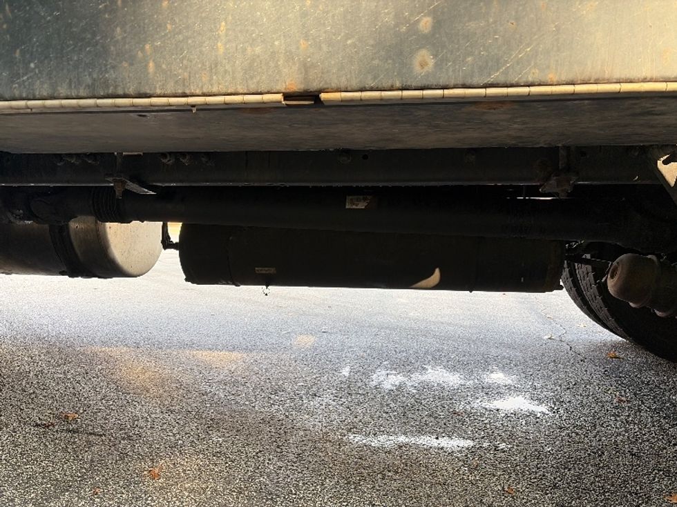 Flatbed Truck-Light and Medium Duty Trucks-Freightliner-2020-M211264S-Middlefield-OH-214,522\n\t\tmiles-$ 94,000 - Image 5