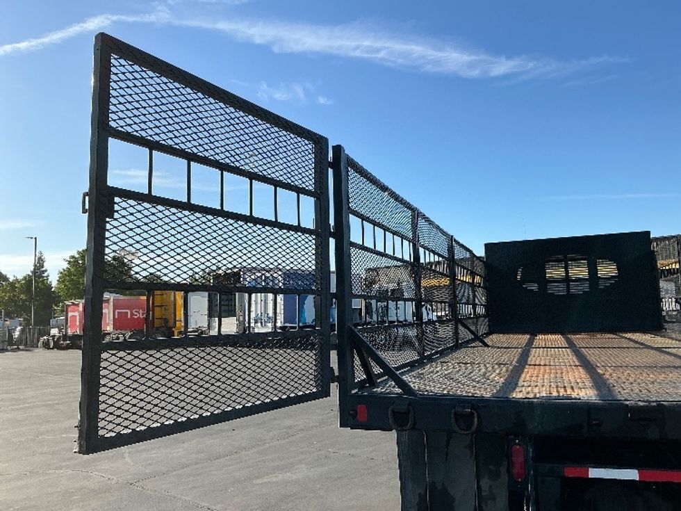 Flatbed Truck-Light and Medium Duty Trucks-Freightliner-2020-M211264S-Sacramento-CA-153,557\n\t\tmiles-$ 105,000 - Image 10