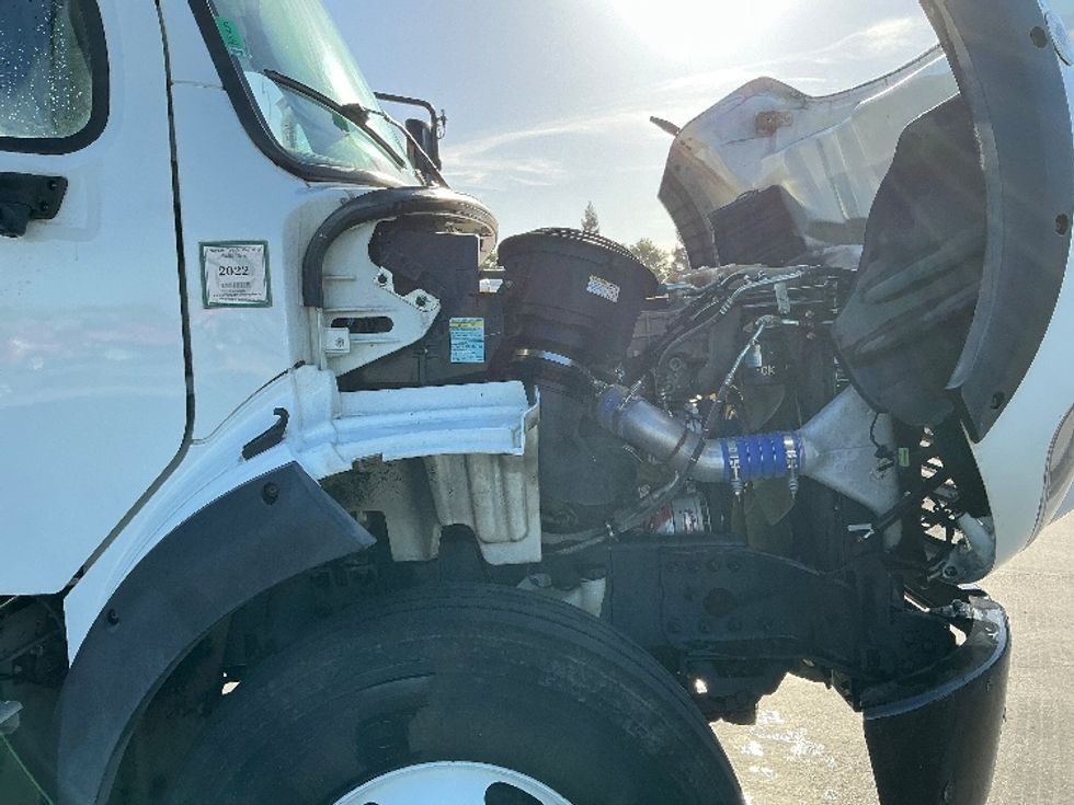 Flatbed Truck-Light and Medium Duty Trucks-Freightliner-2020-M211264S-Sacramento-CA-153,557\n\t\tmiles-$ 105,000 - Image 23